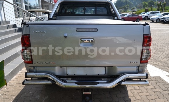 Buy Used Toyota Hilux Silver Car in Mbabane in Manzini Buy Used Toyota Hilux Silver Car in Mbabane in Manzini