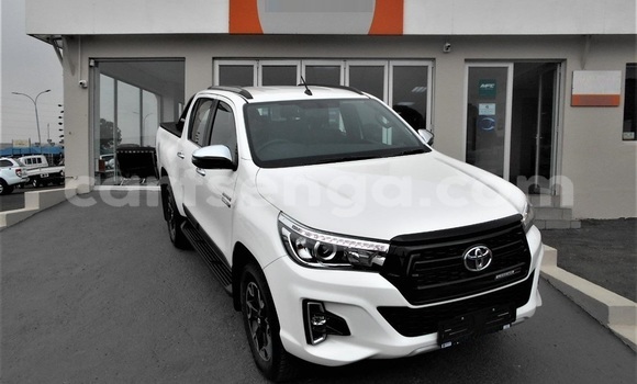 Buy Used Toyota Hilux White Car in Mbabane in Manzini Buy Used Toyota Hilux White Car in Mbabane in Manzini
