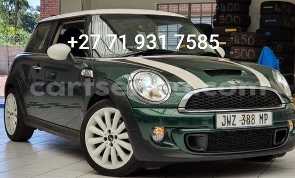 Acheter Occasion Voiture MINI Cooper Vert à Bulembu, Hhohho Acheter Occasion Voiture MINI Cooper Vert à Bulembu, Hhohho