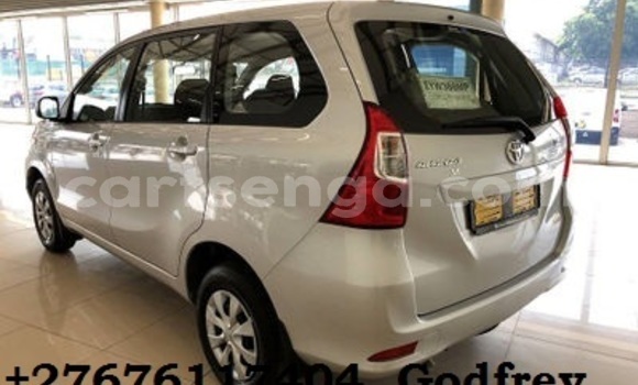 Acheter Occasion Voiture Toyota Avanza Blanc à Manzini, Manzini Acheter Occasion Voiture Toyota Avanza Blanc à Manzini, Manzini