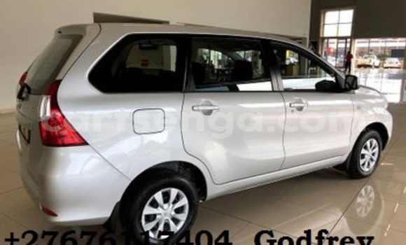Acheter Occasion Voiture Toyota Avanza Blanc à Manzini, Manzini Acheter Occasion Voiture Toyota Avanza Blanc à Manzini, Manzini