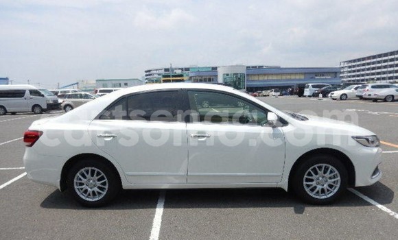Buy Used Toyota Premio White Car in Bhunya in Manzini Buy Used Toyota Premio White Car in Bhunya in Manzini