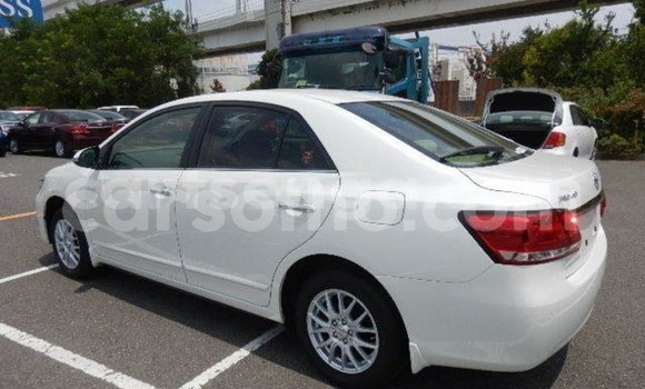 Buy Used Toyota Premio White Car in Bhunya in Manzini Buy Used Toyota Premio White Car in Bhunya in Manzini