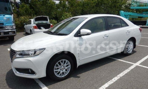 Buy Used Toyota Premio White Car in Bhunya in Manzini Buy Used Toyota Premio White Car in Bhunya in Manzini