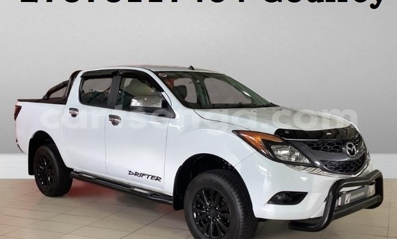Acheter Occasion Voiture Mazda BT-50 Blanc à Mbabane, Manzini