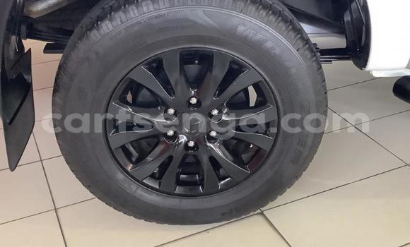 Acheter Occasion Voiture Mazda BT-50 Blanc à Mbabane, Manzini Acheter Occasion Voiture Mazda BT-50 Blanc à Mbabane, Manzini