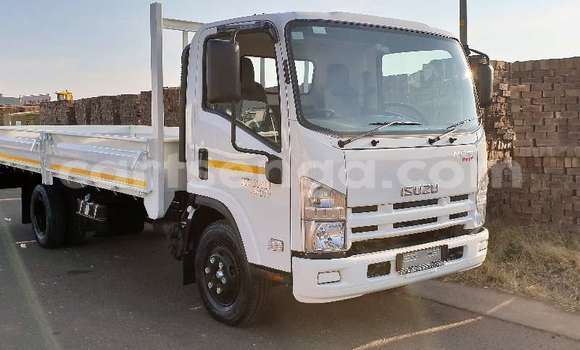Acheter Occasion Utilitaire Isuzu FTR 850 Blanc à Mbabane, Manzini Acheter Occasion Utilitaire Isuzu FTR 850 Blanc à Mbabane, Manzini