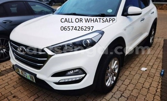 Acheter Occasion Voiture Hyundai Tucson Blanc à Bulembu, Hhohho Acheter Occasion Voiture Hyundai Tucson Blanc à Bulembu, Hhohho
