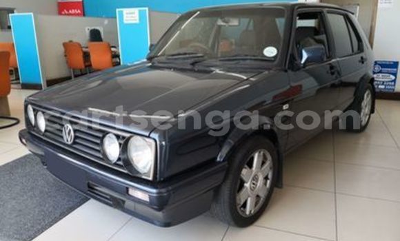 Buy Used Volkswagen Golf Black Car in Ezulwini in Hhohho