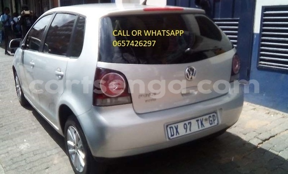 Acheter Occasion Voiture Volkswagen Polo Gris à Bulembu, Hhohho Acheter Occasion Voiture Volkswagen Polo Gris à Bulembu, Hhohho