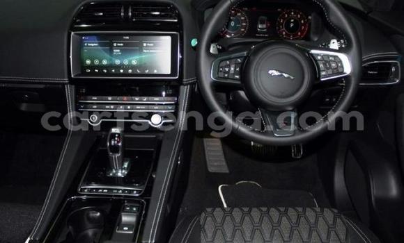 Acheter Occasion Voiture Jaguar F-Pace Blanc à Mbabane, Manzini Acheter Occasion Voiture Jaguar F-Pace Blanc à Mbabane, Manzini