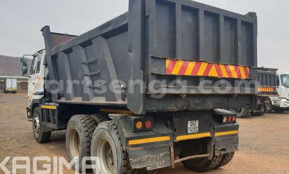 Acheter Occasion Utilitaire Nissan UD Blanc à Mbabane, Manzini Acheter Occasion Utilitaire Nissan UD Blanc à Mbabane, Manzini