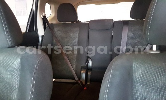 Buy Used Volkswagen Caravelle White Car in Bhunya in Manzini Buy Used Volkswagen Caravelle White Car in Bhunya in Manzini