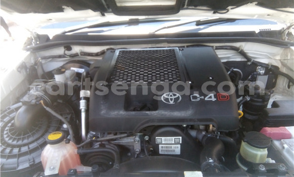 Buy Used Toyota Fortuner White Car in Ezulwini in Hhohho Buy Used Toyota Fortuner White Car in Ezulwini in Hhohho