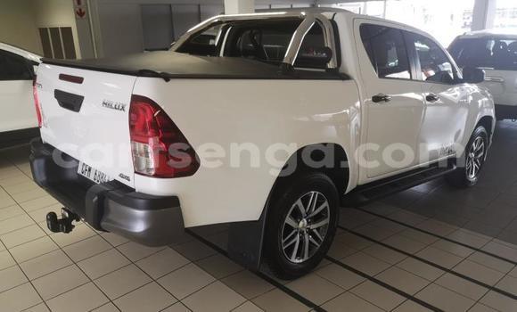 Acheter Occasion Voiture Toyota Hilux Gris à Mbabane, Manzini Acheter Occasion Voiture Toyota Hilux Gris à Mbabane, Manzini