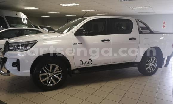 Acheter Occasion Voiture Toyota Hilux Gris à Mbabane, Manzini Acheter Occasion Voiture Toyota Hilux Gris à Mbabane, Manzini