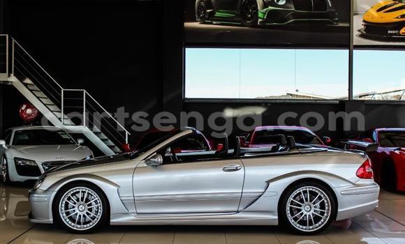 Acheter Occasion Voiture Mercedes‒Benz CLK-klasse AMG Gris à Mbabane, Manzini Acheter Occasion Voiture Mercedes‒Benz CLK-klasse AMG Gris à Mbabane, Manzini