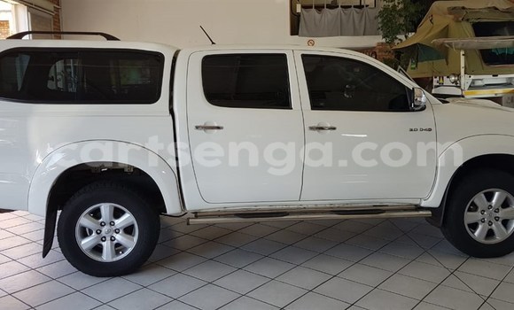Buy Used Toyota Hilux White Car in Mbabane in Manzini Buy Used Toyota Hilux White Car in Mbabane in Manzini