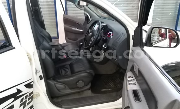 Buy Used Toyota Hilux White Car in Mbabane in Manzini Buy Used Toyota Hilux White Car in Mbabane in Manzini