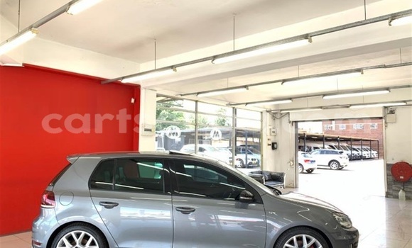 Buy Used Volkswagen Golf GTI Silver Car in Mbabane in Manzini Buy Used Volkswagen Golf GTI Silver Car in Mbabane in Manzini