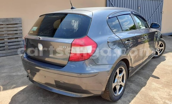 Acheter Occasion Voiture BMW 1–Series Noir à Bhunya, Manzini Acheter Occasion Voiture BMW 1–Series Noir à Bhunya, Manzini