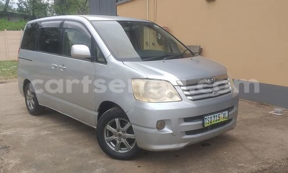 Acheter Occasion Voiture Toyota Noah Gris à Bhunya, Manzini Acheter Occasion Voiture Toyota Noah Gris à Bhunya, Manzini