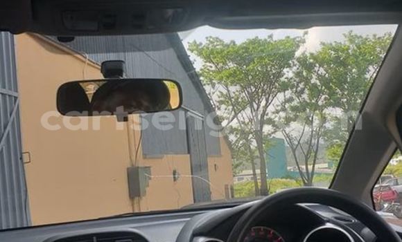 Buy Used Honda FIT Black Car in Bhunya in Manzini Buy Used Honda FIT Black Car in Bhunya in Manzini