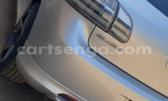 Acheter Occasion Voiture Toyota Blade Gris à Bhunya, Manzini Acheter Occasion Voiture Toyota Blade Gris à Bhunya, Manzini