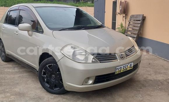 Nunua Ilio tumika Nissan Tiida Beige Gari ndani ya Bhunya nchini Manzini