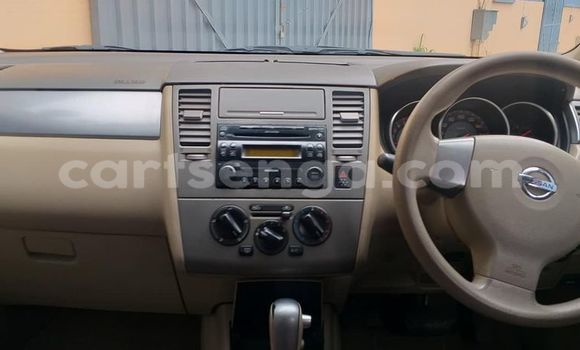 Acheter Occasion Voiture Nissan Tiida Beige à Bhunya, Manzini Acheter Occasion Voiture Nissan Tiida Beige à Bhunya, Manzini