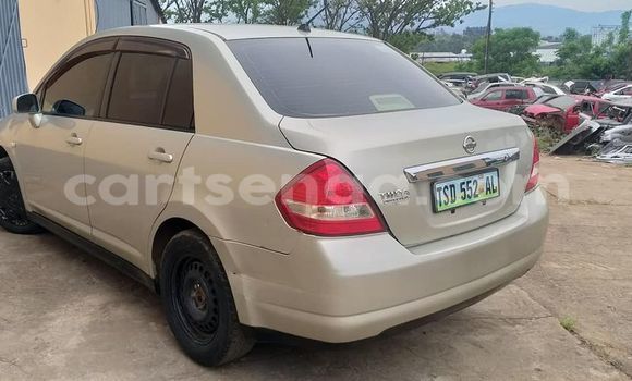 Acheter Occasion Voiture Nissan Tiida Beige à Bhunya, Manzini Acheter Occasion Voiture Nissan Tiida Beige à Bhunya, Manzini