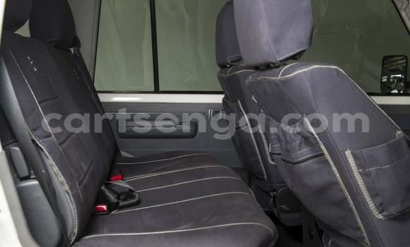 Buy Used Toyota Land Cruiser White Car in Mbabane in Manzini Buy Used Toyota Land Cruiser White Car in Mbabane in Manzini