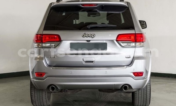 Buy Used Jeep Grand Cherokee Silver Car in Mbabane in Manzini Buy Used Jeep Grand Cherokee Silver Car in Mbabane in Manzini