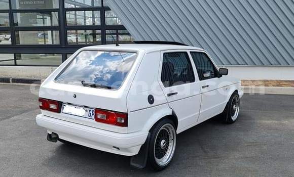 Acheter Occasion Voiture Volkswagen Golf Blanc à Mbabane, Manzini Acheter Occasion Voiture Volkswagen Golf Blanc à Mbabane, Manzini