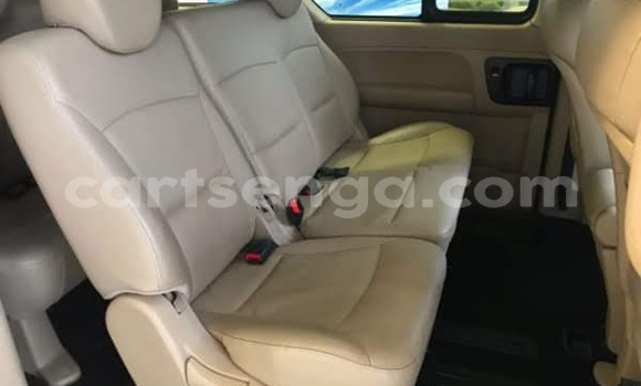 Nunua Ilio tumika Hyundai H1 Silver Gari ndani ya Manzini nchini Manzini Nunua Ilio tumika Hyundai H1 Silver Gari ndani ya Manzini nchini Manzini