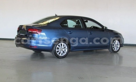 Buy Used Volkswagen Jetta Blue Car in Ezulwini in Hhohho Buy Used Volkswagen Jetta Blue Car in Ezulwini in Hhohho