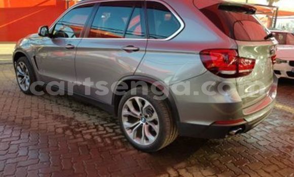 Acheter Occasion Voiture BMW X5 M Gris à Bulembu, Hhohho Acheter Occasion Voiture BMW X5 M Gris à Bulembu, Hhohho