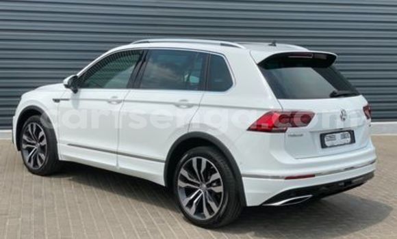 Acheter Occasion Voiture Volkswagen Tiguan Blanc à Bulembu, Hhohho Acheter Occasion Voiture Volkswagen Tiguan Blanc à Bulembu, Hhohho