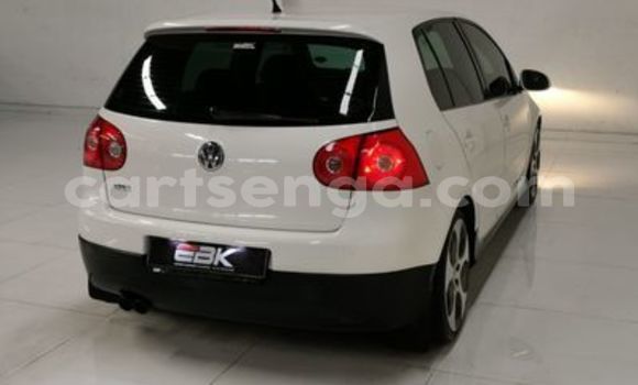 Nunua Ilio tumika Volkswagen Golf White Gari ndani ya Manzini nchini Manzini Nunua Ilio tumika Volkswagen Golf White Gari ndani ya Manzini nchini Manzini
