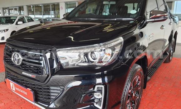 Buy Used Toyota Hilux Black Car in Mbabane in Manzini Buy Used Toyota Hilux Black Car in Mbabane in Manzini