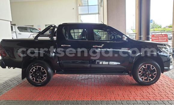 Buy Used Toyota Hilux Black Car in Mbabane in Manzini Buy Used Toyota Hilux Black Car in Mbabane in Manzini