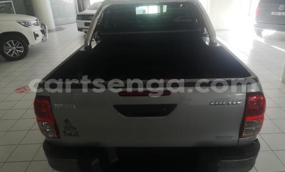 Buy Used Toyota Hilux Silver Car in Mbabane in Manzini Buy Used Toyota Hilux Silver Car in Mbabane in Manzini