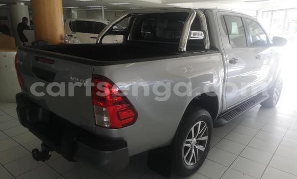 Buy Used Toyota Hilux Silver Car in Mbabane in Manzini Buy Used Toyota Hilux Silver Car in Mbabane in Manzini