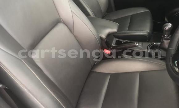 Buy Used Toyota Hilux Silver Car in Mbabane in Manzini Buy Used Toyota Hilux Silver Car in Mbabane in Manzini