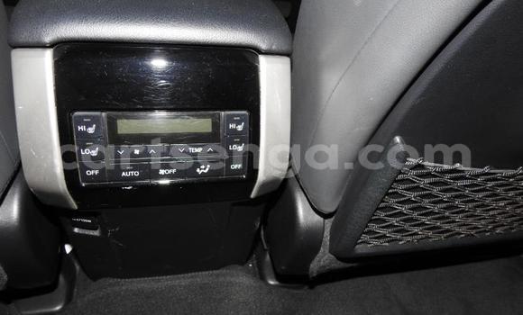 Acheter Occasion Voiture Toyota Land Cruiser Prado Blanc à Ezulwini, Hhohho Acheter Occasion Voiture Toyota Land Cruiser Prado Blanc à Ezulwini, Hhohho