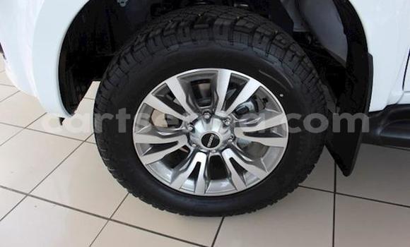 Buy Used Isuzu KB White Car in Big Bend in Lubombo Buy Used Isuzu KB White Car in Big Bend in Lubombo