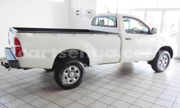 Buy Used Toyota Hilux White Car in Mbabane in Manzini Buy Used Toyota Hilux White Car in Mbabane in Manzini