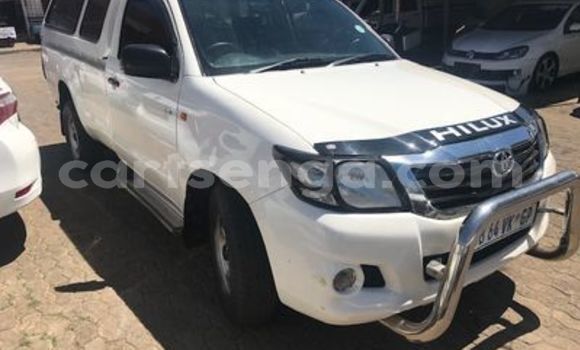 Acheter Occasion Voiture Toyota Hilux Blanc à Big Bend, Lubombo Acheter Occasion Voiture Toyota Hilux Blanc à Big Bend, Lubombo