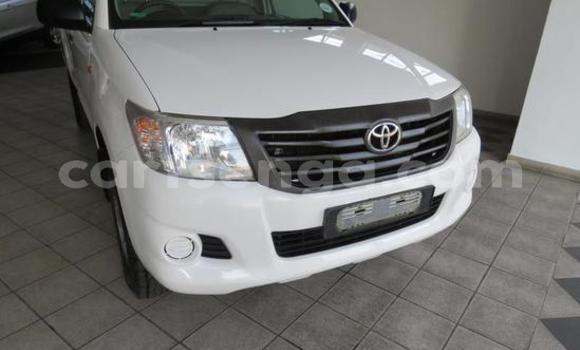 Buy Used Toyota Hilux White Car in Mbabane in Manzini Buy Used Toyota Hilux White Car in Mbabane in Manzini