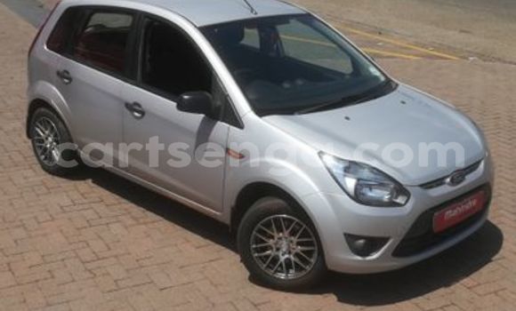 Acheter Occasion Voiture Ford Fiesta Gris à Bulembu, Hhohho Acheter Occasion Voiture Ford Fiesta Gris à Bulembu, Hhohho